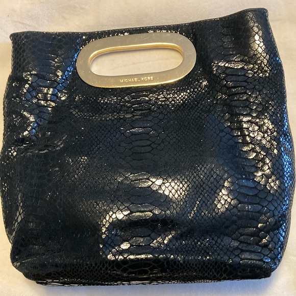 Michael Kors snakeskin black leather clutch bag - Picture 3 of 5